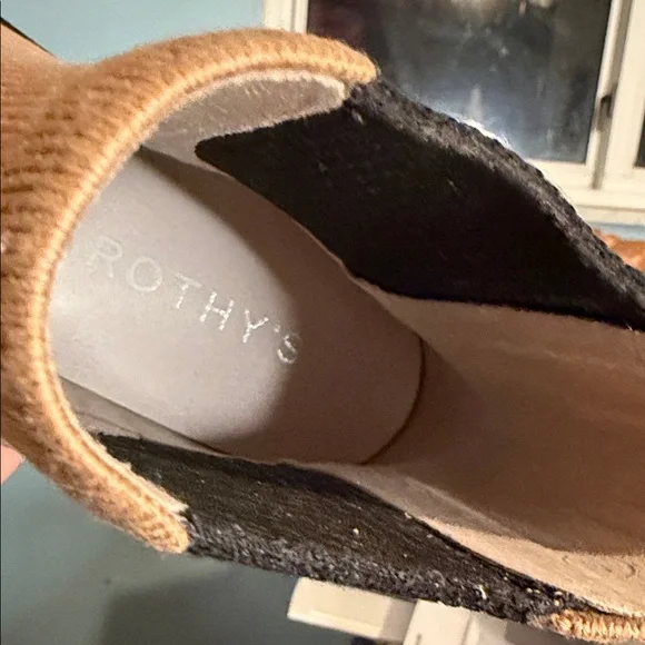 Rothy's The Lug Boot Chelsea Tan - Picture 7 of 8